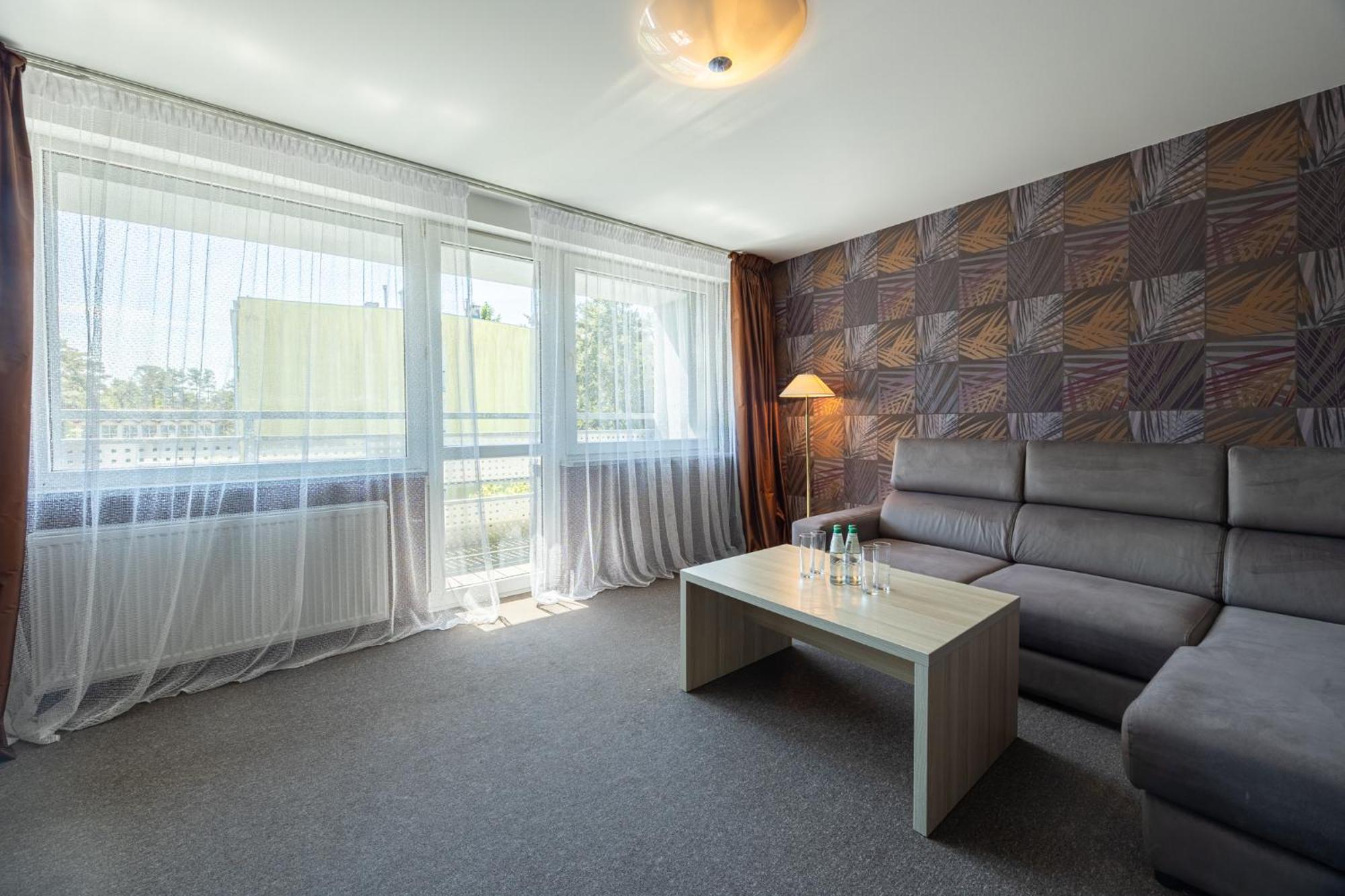 Baltic Inn โปกอร์เชลีจา ภายนอก รูปภาพ